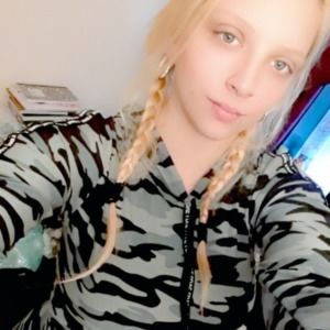 Meet your Posher, Meghan